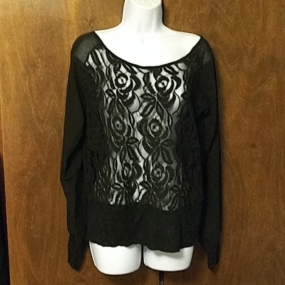 ARDEN B BLACK LACE SHEER TOP LARGE